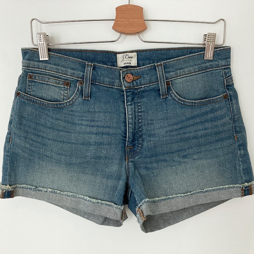 NWT J Crew Medium Wash Denim Short with Raw Hem - 28